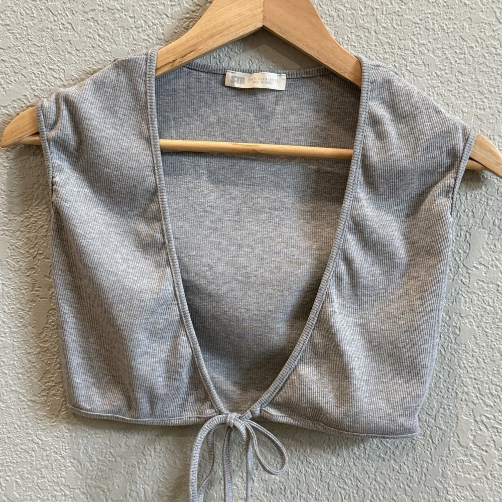 STR Stradivarius Crop Top Tie Front Sleeveless Rib Knit Heather Gray